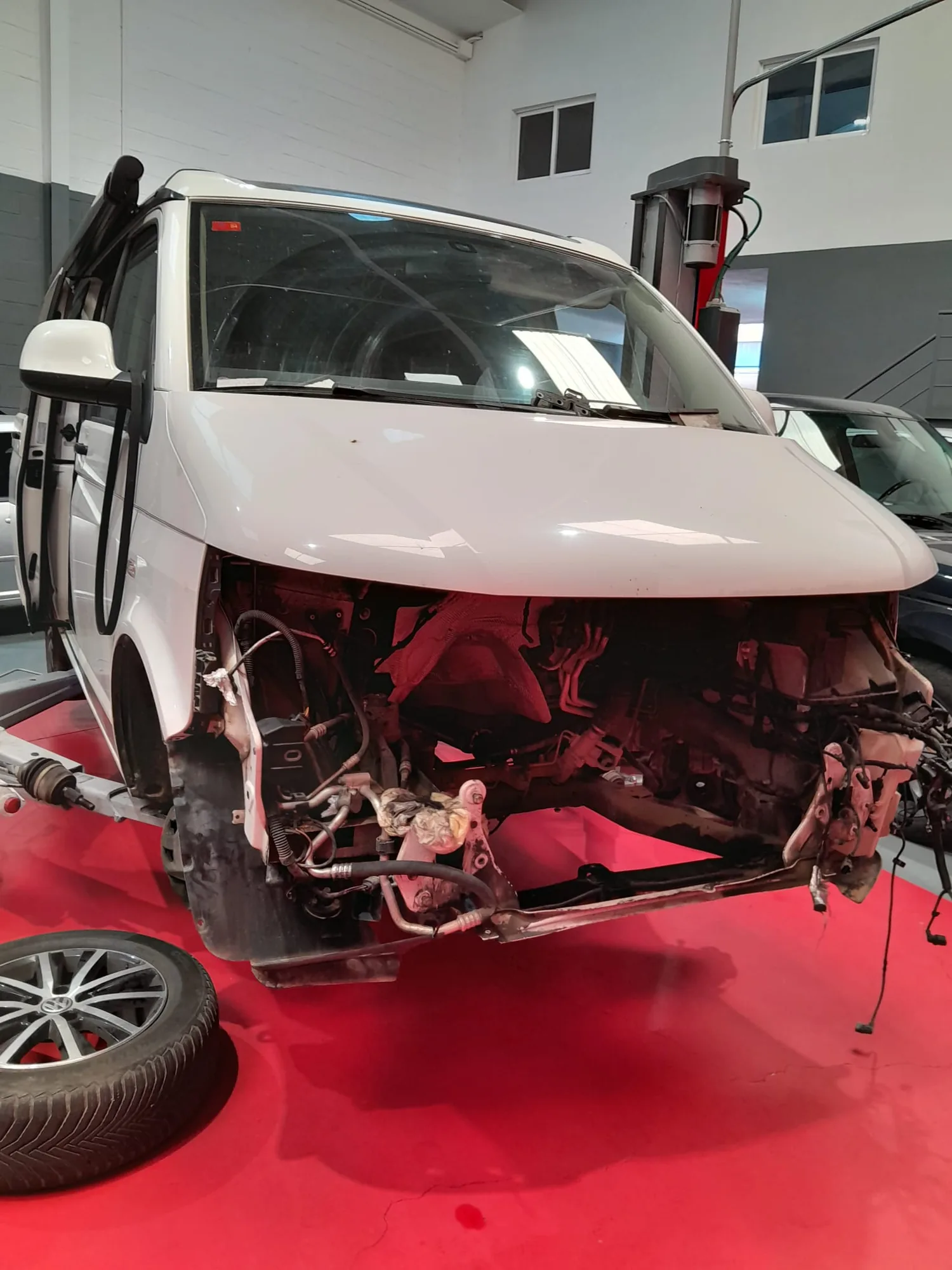 TALLER 43 15 volkswagen t5 en reparacion