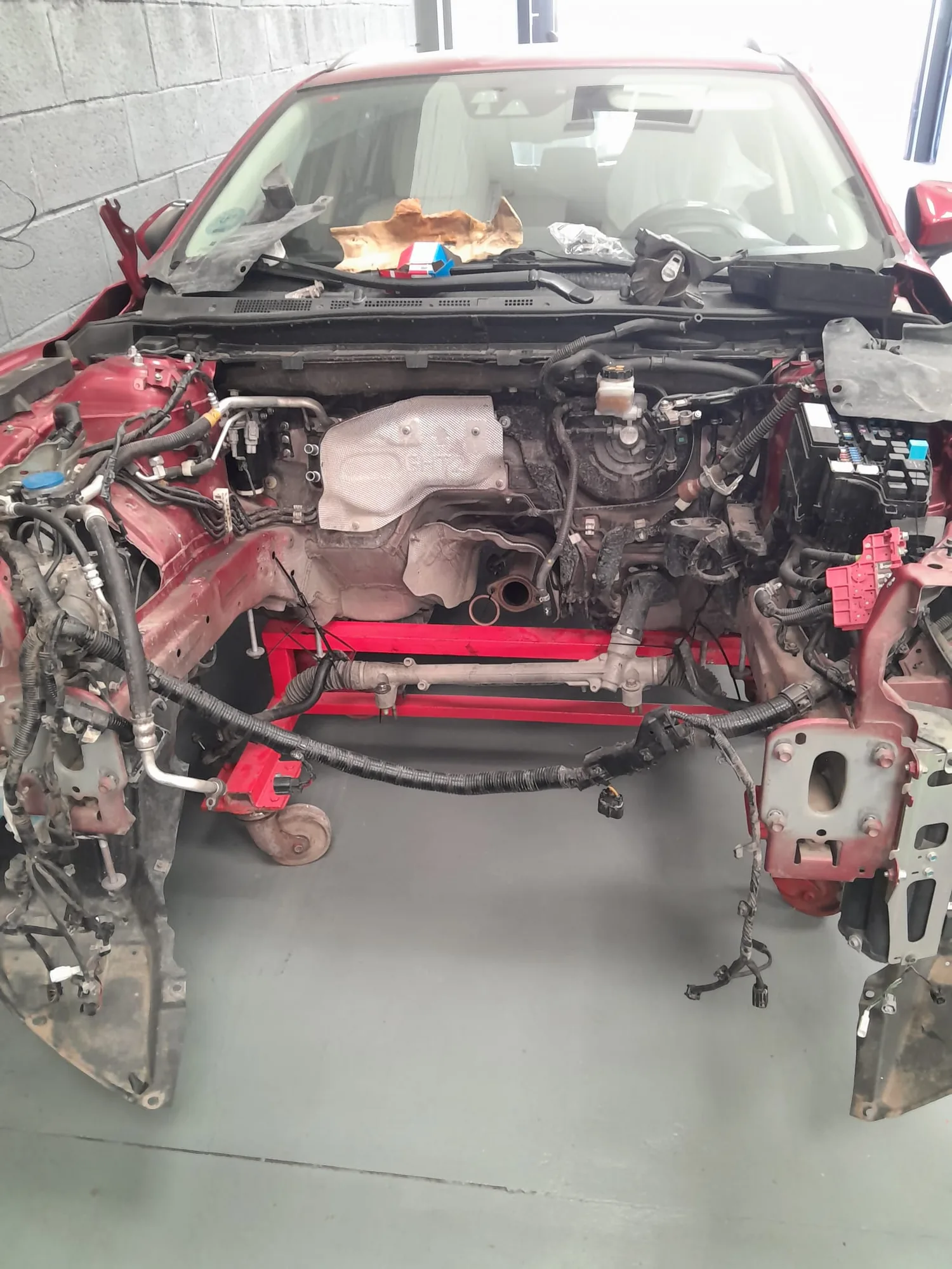 TALLER 46 18 mazda motor desmontado frontal