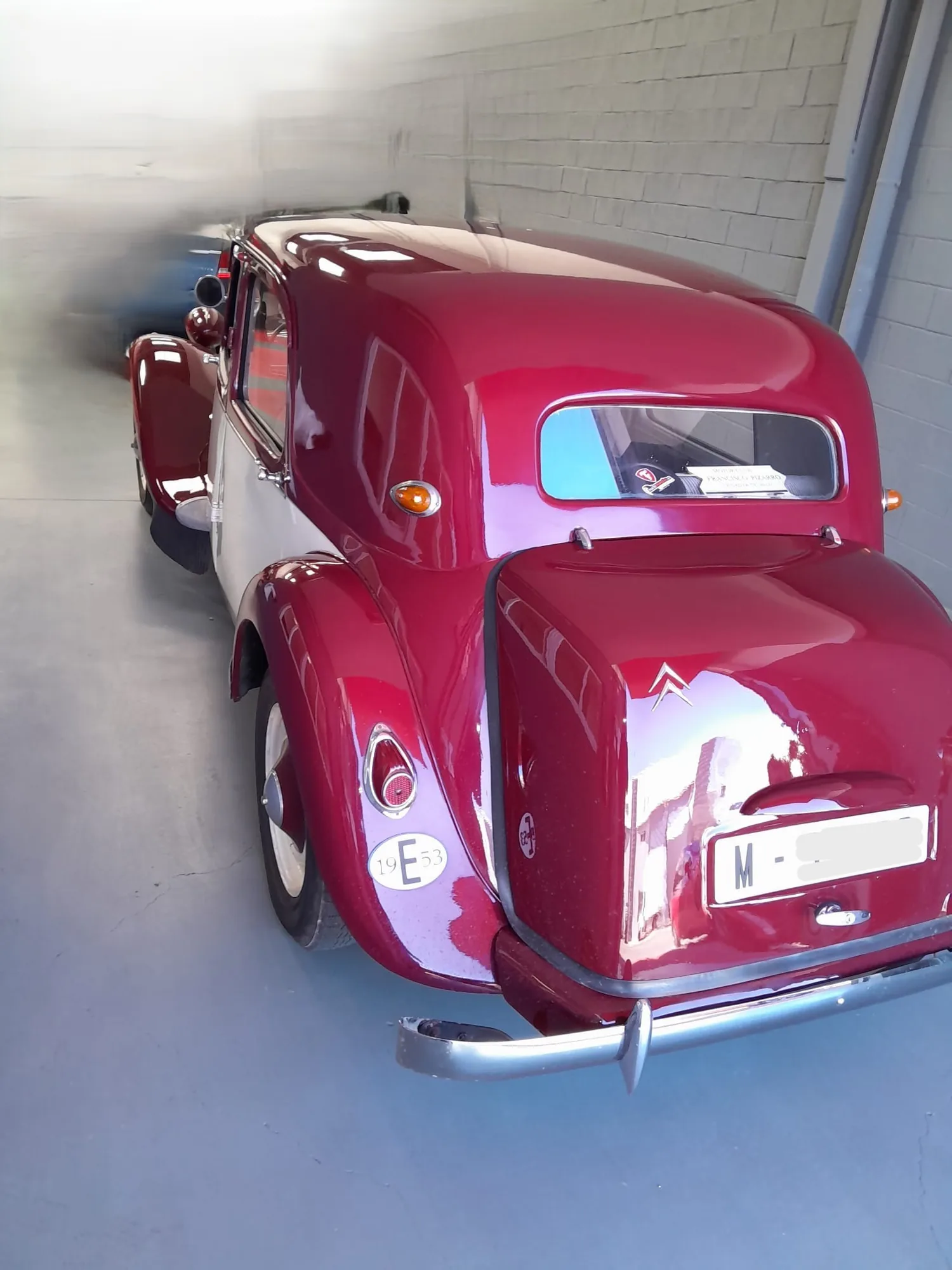 TALLER 52 24 citroen traction avant trasera
